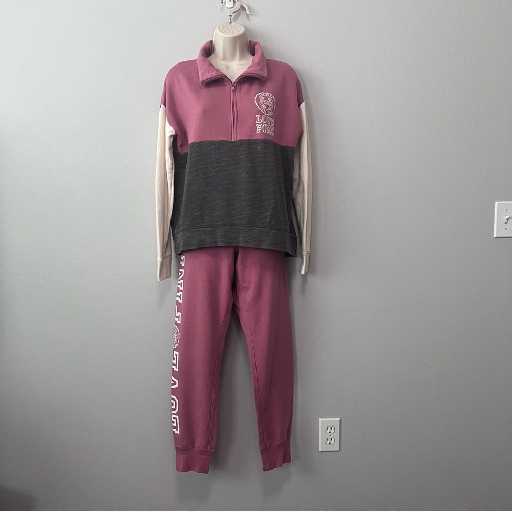PINK Victoria's Secret 2-Piece Sweat Suit Size S/M
